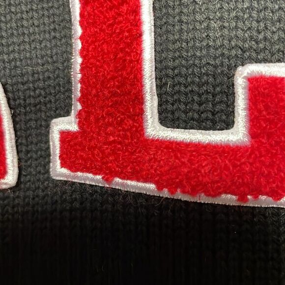 FISLL Bulls cardigan knit sweater - Picture 8 of 9